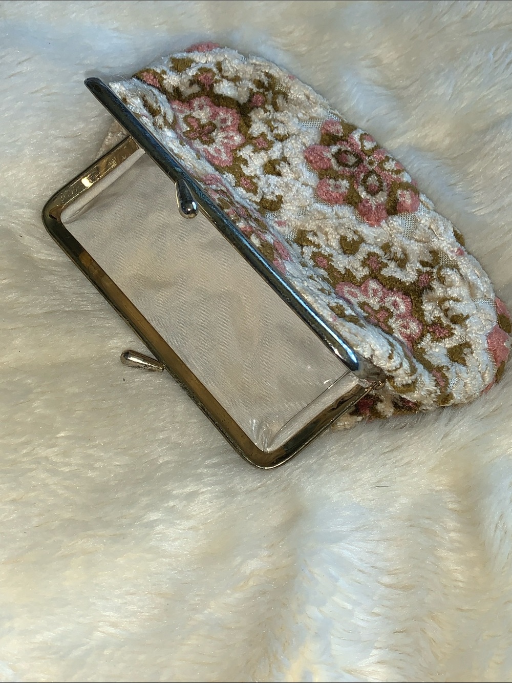 Vintage 1960's MOD chenille carpet bag top clasp make up bag coin purse